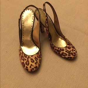 Size 7 leopard heels